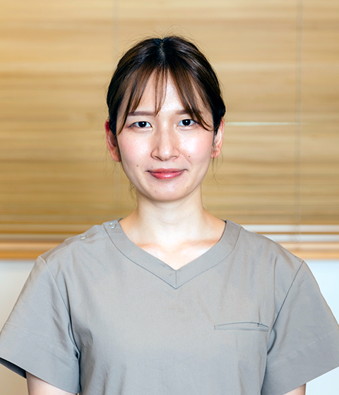 歯科医師 横田　有希